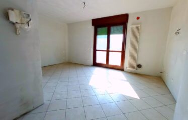 Monolocale con BALCONE come Nuovo