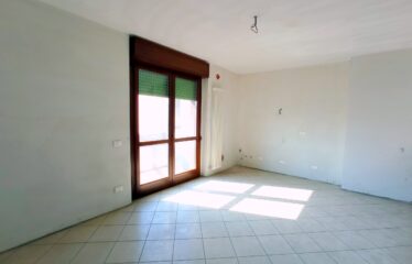 Monolocale con BALCONE come Nuovo