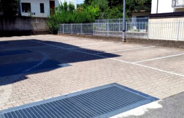 Monolocale con BALCONE come Nuovo