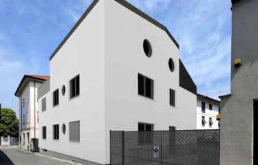 NUOVO TRILOCALE CON GIARDINO