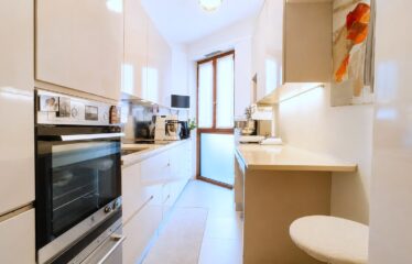 Esclusivo appartamento di tre locali Como Borghi alla “Residenza del Parco”
