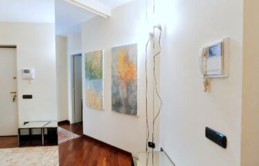 Esclusivo appartamento di tre locali Como Borghi alla “Residenza del Parco”