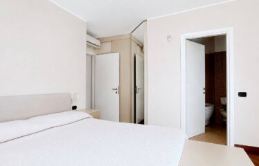 Esclusivo appartamento di tre locali Como Borghi alla “Residenza del Parco”