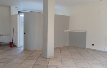 Negozio in affitto a Cantù Vighizzolo: la vetrina ideale per il tuo business