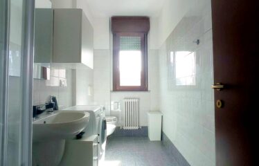 Monolocale in affitto a Cantù Centro: Classe B e Nuovo