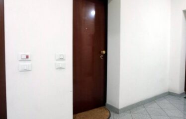 Monolocale in affitto a Cantù Centro: Classe B e Nuovo